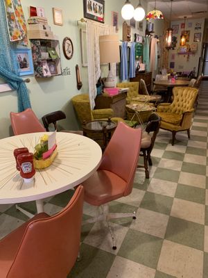 Great atmosphere  at Shimmy Shack in Plymouth