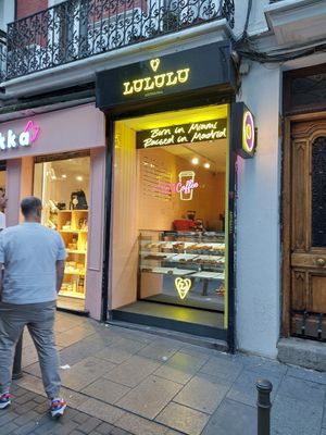 Exterior at LULULU in Madrid