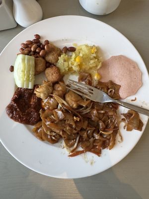 Vegan Ham, Rice Noodles, Sambal, Vegan Chik’n, Sweet Potatoes and Corn and peanuts  #Veganuary at Lotus at Berjaya 莲心 in Kuala Lumpur