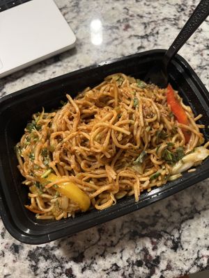 schezwan noodles  at Honest in Chandler