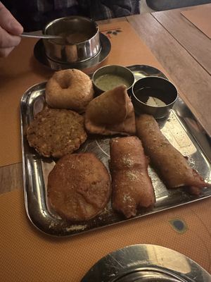 South Indian Starter Platter  at Krishna Vilas - Hoofddorp in Hoofddorp