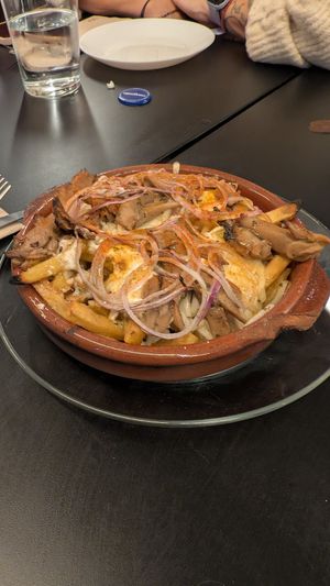  at Pizzaloriano in San Roque