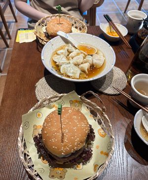   at  Nan Su Fang Vegan Dumpling - 楠素坊 in Shanghai