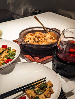  at Bingsheng Zen Tea House in Guangzhou