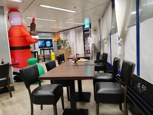 Interior mood is rather "basic" at Mama Asia Takeaway in Olten