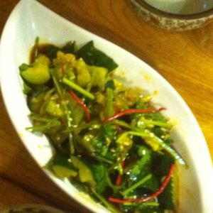 Spicy sesame cucumber salad at Zizhulin in Guangzhou