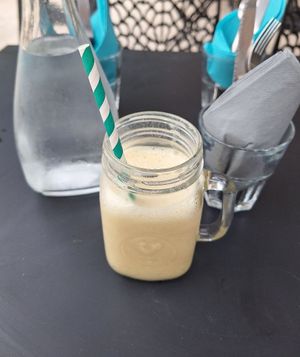 Passionfruit Milkshake at Le Square in Avignon