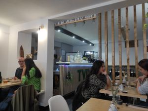 Inside at The Vegan Roll in Madrid