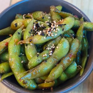 Sweet chili edamame at The Vegan Roll in Madrid