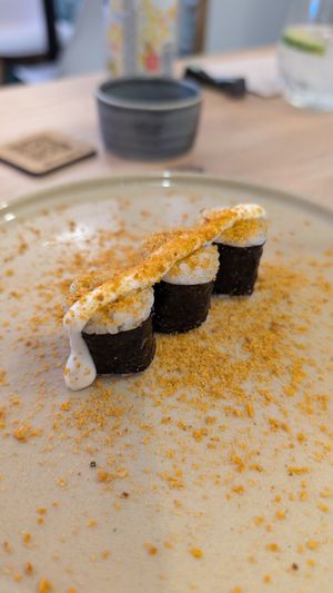 Starter plate it's on the house at The Vegan Roll in Madrid