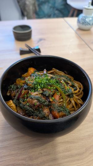 Yakisoba Noodle at The Vegan Roll in Madrid