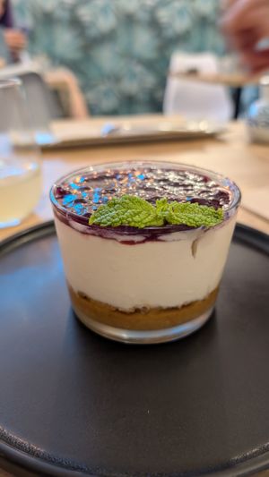 Cheesecake at The Vegan Roll in Madrid