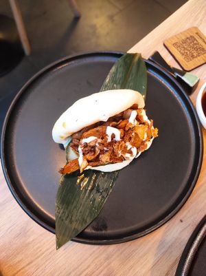 Bao shizen at The Vegan Roll in Madrid