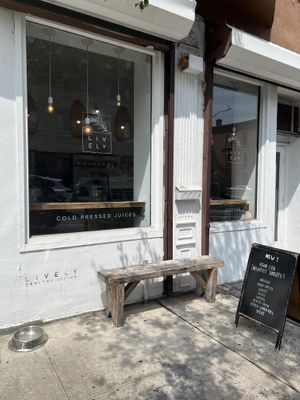 Exteriorr  at Lively in Brooklyn