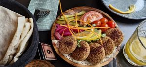 Falafel at Levant in Almelo