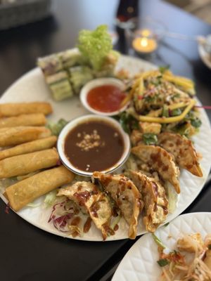 Vegetarian appetizer plate ( vegan!   at Hoa Sen in Moers