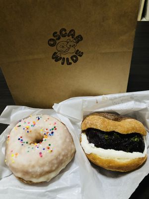 Vanilla pop & anko butter  at Oscar Wilde in Tokyo