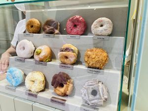 Today’s selections  at Oscar Wilde in Tokyo