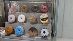  at Oscar Wilde in Tokyo