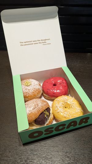 Pistachio, Raspberry, Anko Butter, Passionfruit at Oscar Wilde in Tokyo