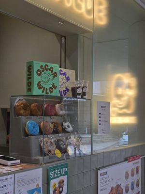  at Oscar Wilde in Tokyo