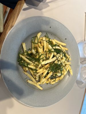 Fries with Shiso  at TOSSO Hoba in Tokyo