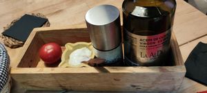 DIY bread with tomato at Taberna "La Guardilla" in Monachil