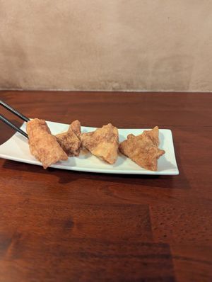  at bar thumbs up! in Gifu