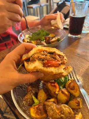 Vegan burger  at Troquet in Blois