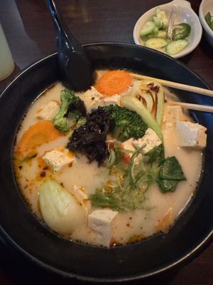 Spicy creamy vegan ramen - delicious! #Veganuary at Yohama Noodles in Las Vegas