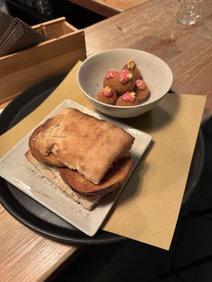 Olive ascolane, panino melanzana e mayo al wasabi.  at Crak Brewery & Taproom in Campodarsego