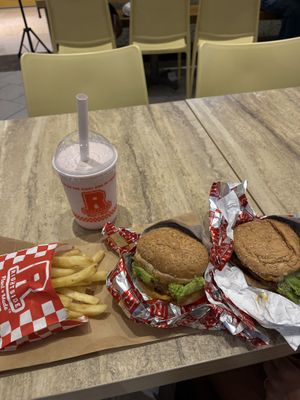   at Rightside Fast Food - Pavilion KL in Kuala Lumpur