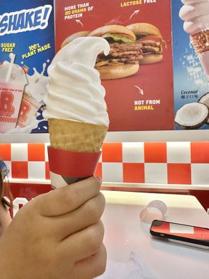 Soft serve!  #Veganuary at Rightside Fast Food - Pavilion KL in Kuala Lumpur