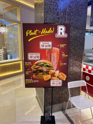 at Rightside Fast Food - Pavilion KL in Kuala Lumpur
