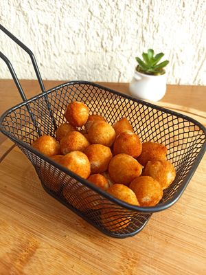  at LOV Café in Rio De Janeiro