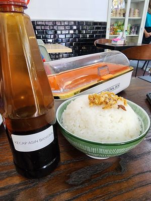 White rice with salty ketchup at Vegan Family in Banten