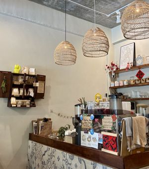   at Nomad Day Café in Yuchi