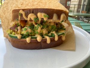 (V)eggdrop sandwich at Vegan Backyard in Berlin