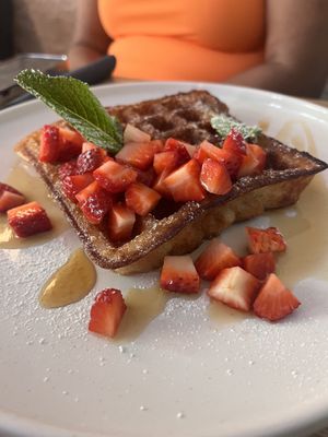 Gluten free Belgium wafflees  at Vegan Backyard in Berlin