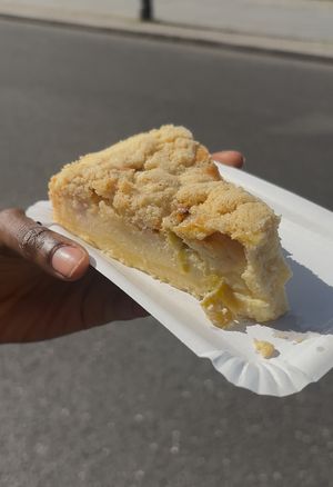 Rhubarb crumble cheesecake  at Vegan Backyard in Berlin