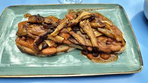 Fried oyster mushrooms with beans at Jawed's Remise in Luebeck