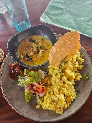 Cashew nut curry at La Belle in Ahangama