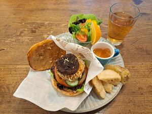 Tofu Burger with fries, salad, jelly, and oolong tea at Time 1939 - 時光 in Hualien