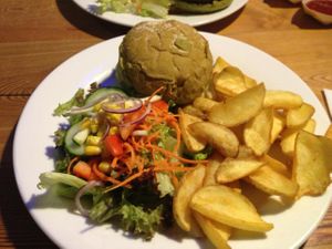Dutch Weed Burger at Paal 69 in Zandvoort