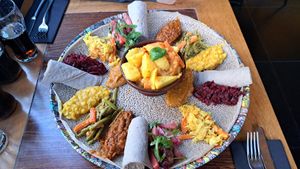 Mix of 5 dishes, platter for 2 people at Mamaye in Leuven