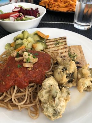 Daily menu at Makro Vega in Split