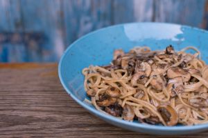 Healthy spaghetti with mushrooms at Makro Vega in Split