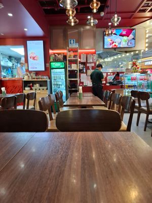 Restaurant at BKK - Aroi Restaurant in Samut Prakan