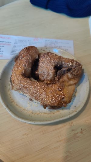 Kardemom bun at Lewandi in Warsaw