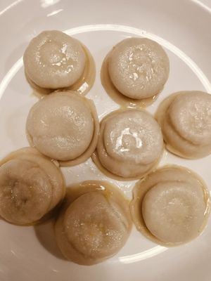 Ravioli piselli, limone e cocco at Gallorosso al Guasco in Ancona